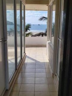 Mazatlan Apartment | Casa a pie de playa isla de la piedra