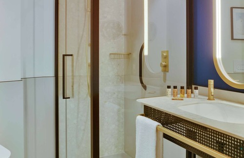 Alicante City Centre Hotel | Casa Alberola Alicante, Curio Collection by Hilton