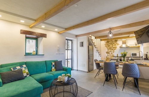 Pican Apartment | Casa Amelia in Pican
