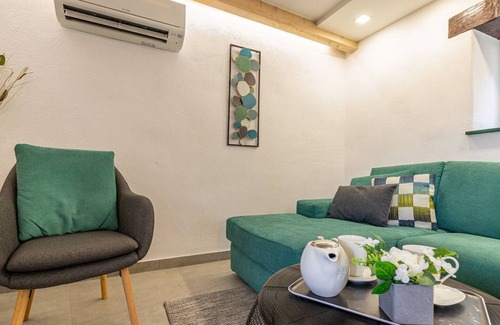 Pican Apartment | Casa Amelia in Pican