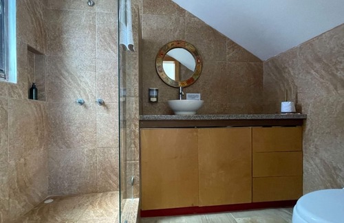 Puerto Villamil Apartment | Casa Azul: Ocean View