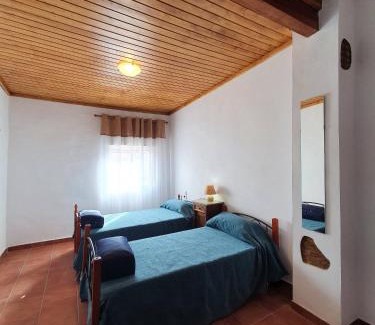 Rotgla i Corbera House | CASA BAUTISTA - ROTGLÀ