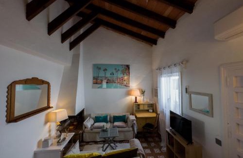 Urbanizacion Pinos Verdes House | Casa Bela, en Marbella muy cerca de la playa