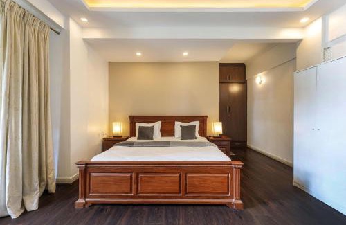 Ulsoor Apartment | Casa Bianca by Red OliveNr MGroad Terrace Garden