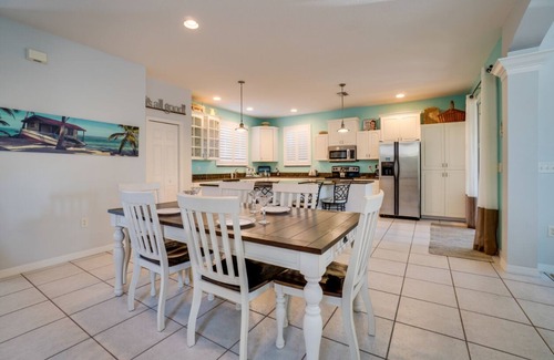 Bradenton Beach House | Casa Bonita by SeaBreeze Vacation
