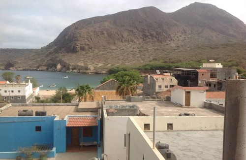 Tarrafal Apartment | Casa Cabral : Big Apartment next to the beach