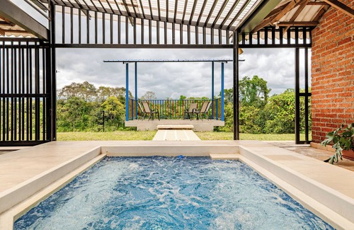 Armenia Cottage | Casa Campestre con Jacuzzi privado cerca al parque del Café en el Quindio