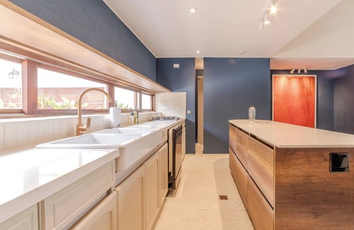 Santa Cruz Apartment | Casa Chipre 65 by Wynwood House