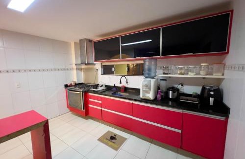 Ipitanga Villa | Casa Climatized in Condomínio Proxima à Praia