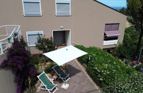 Pesaro Apartment | Casa Collemar