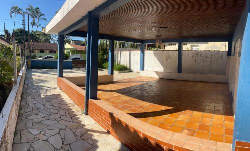 Sao Lourenco House | Casa com Ar condicionado a 50m da praia de Riviera