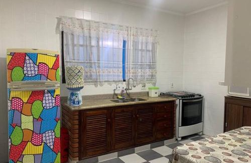 Itanhaem House | Casa com piscina a 300 metros do Mar
