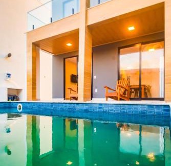Olivenca Villa | Casa com piscina, pé na areia a 10 mts do mar