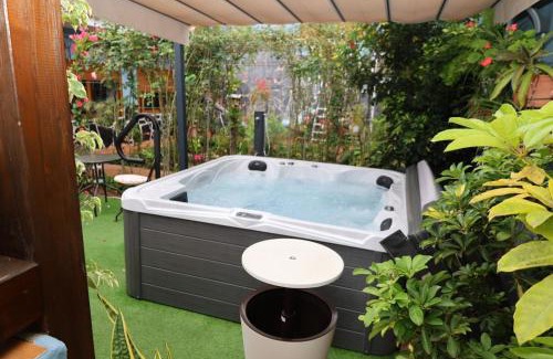 Los Realejos House | Casa con jardín y jacuzzi