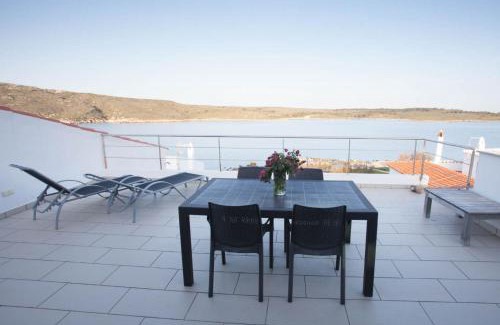 Fornells Apartment | Casa con vistas en Fornells 2