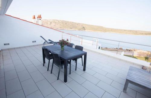 Fornells Apartment | Casa con vistas en Fornells 2
