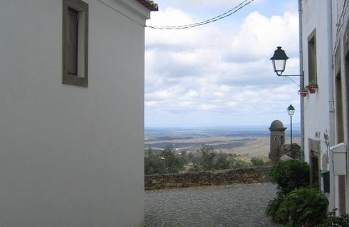 Santa Maria da Devesa Apartment | Casa Da Muralha