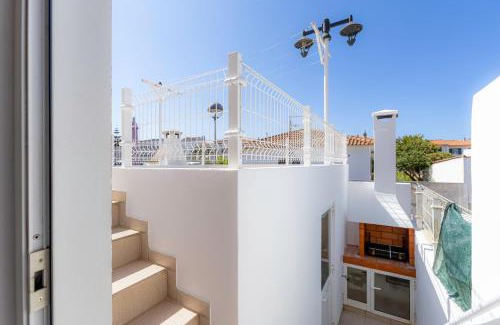 Igreja Nova House | Casa das Orquídeas
