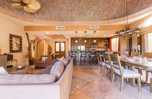 Puerto Penasco Villa | Casa de Bella Suenos, 3 Bedroom Villa Steps to Pool and Beach at Bella Sirena