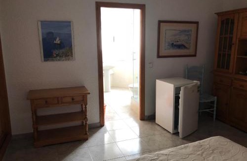 Ibiza City Centre House | Casa de Huespedes el Almendro