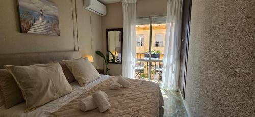 Carihuela House | Casa de las Olas