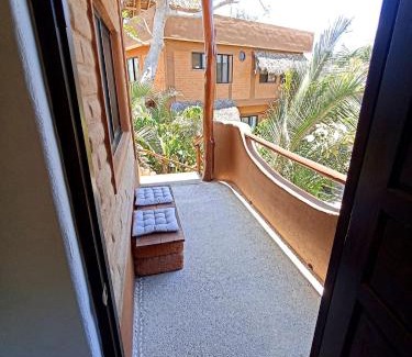 San Francisco House | Casa de los Pájaros