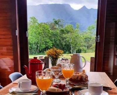Orleans Ski Chalet | Casa de montanha com hidro no pé da serra