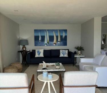 Ilha Grande House | Casa de veraneio com deck em Passa Terra, Ilha Grande