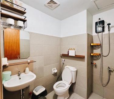 Poblacion District Apartment | Casa Dela Staycation - Mesatierra