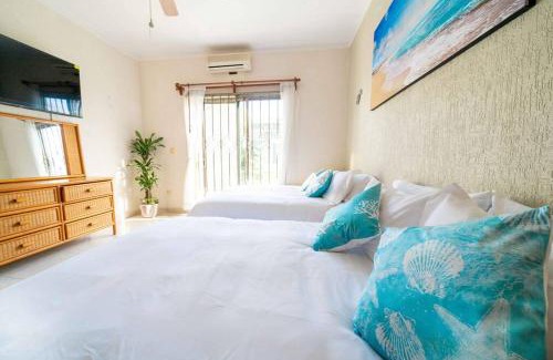 Downtown Cancun Villa | Casa Delfin - Private Pool - 3BR PRIME