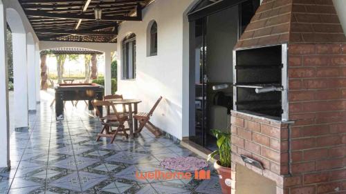 Bueno Brandao House | Casa Espaçosa em Bueno Brandao com Area de Lazer
