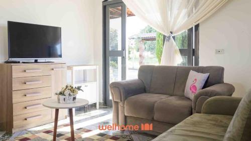 Bueno Brandao House | Casa Espaçosa em Bueno Brandao com Area de Lazer