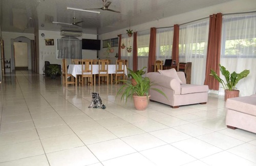 Parrita House | Casa Fénix