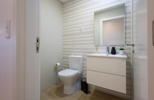 Seixal House | Casa Férias com Piscina Aquecida e Suítes Privadas