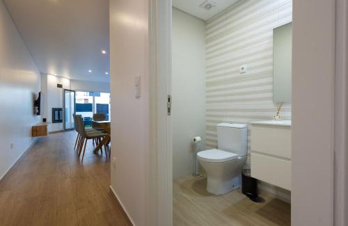 Seixal House | Casa Férias com Piscina Aquecida e Suítes Privadas