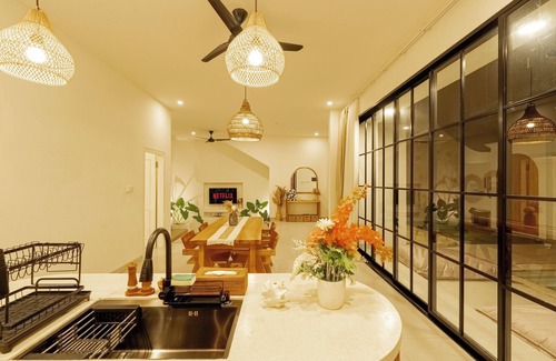 Kediri Villa | Casa Fiori Villa by Betterplace