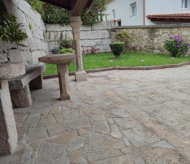 Rates House | Casa Floriña