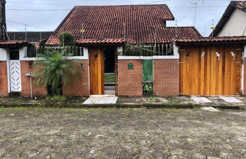 Peruibe House | Casa Grande com 3 suítes