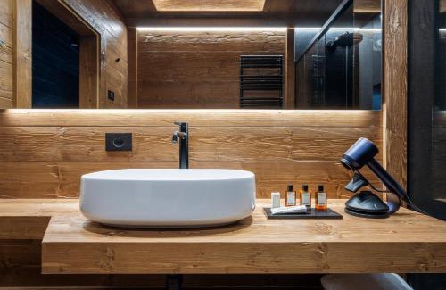 Cortina d'Ampezzo Hotel | Casa Guargnè
