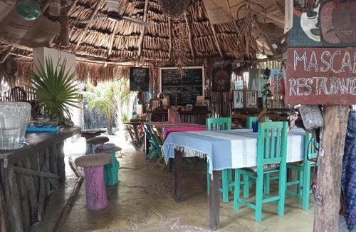 Rio Lagartos Hotel | Casa Jade Ecobungalows Las coloradas