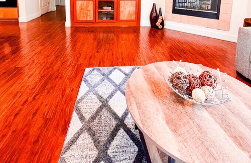 West Sacramento House | Casa Lago|Downtown|Superhost|Luxury|Families|Zoo