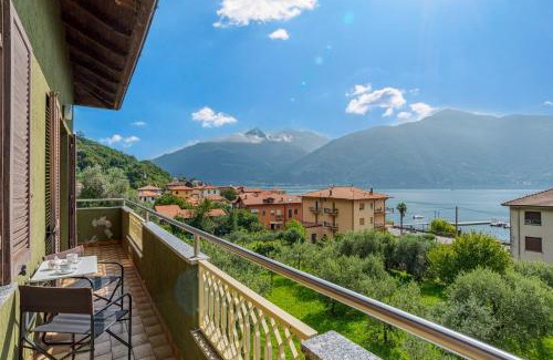 Santa Maria - Rezzonico Apartment | Casa Lisetta