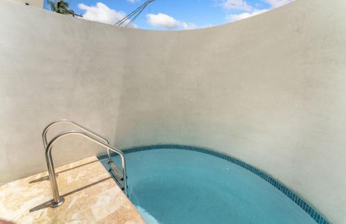 Rincon Apartment | Casa Loba Luxe Unit 2 with private pool and garden