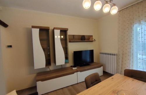 Castello House | Casa Milona