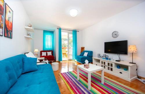 Dubovica Apartment | Casa Mimosa Bright and Soulful