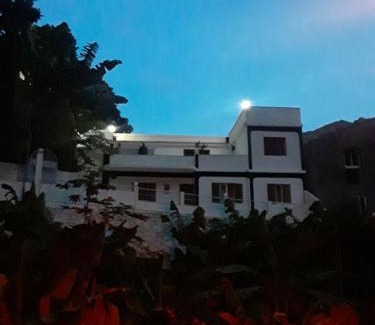 Ribeira Grande House | CASA MINGA & TATOL