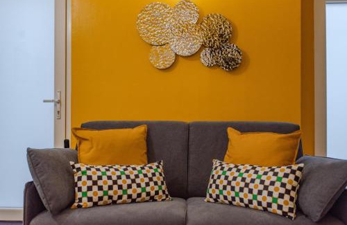 Vanchiglia Apartment | Casa Mirò by HAPPYHOSTORINO