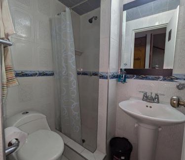 Suba House | Casa Norte de Bogota Habitaciones con baño privado