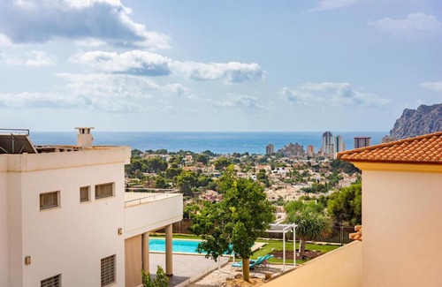 Casas de Torrat House | Casa Nue - Plusholidays