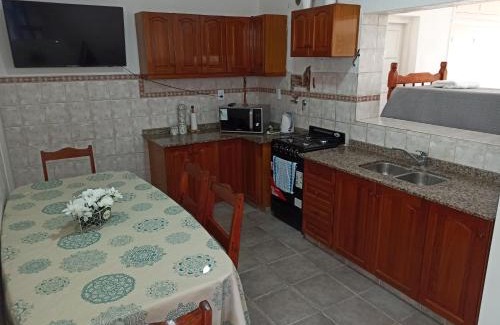 Villa Maria Apartment | Casa pequeña recién remodelada